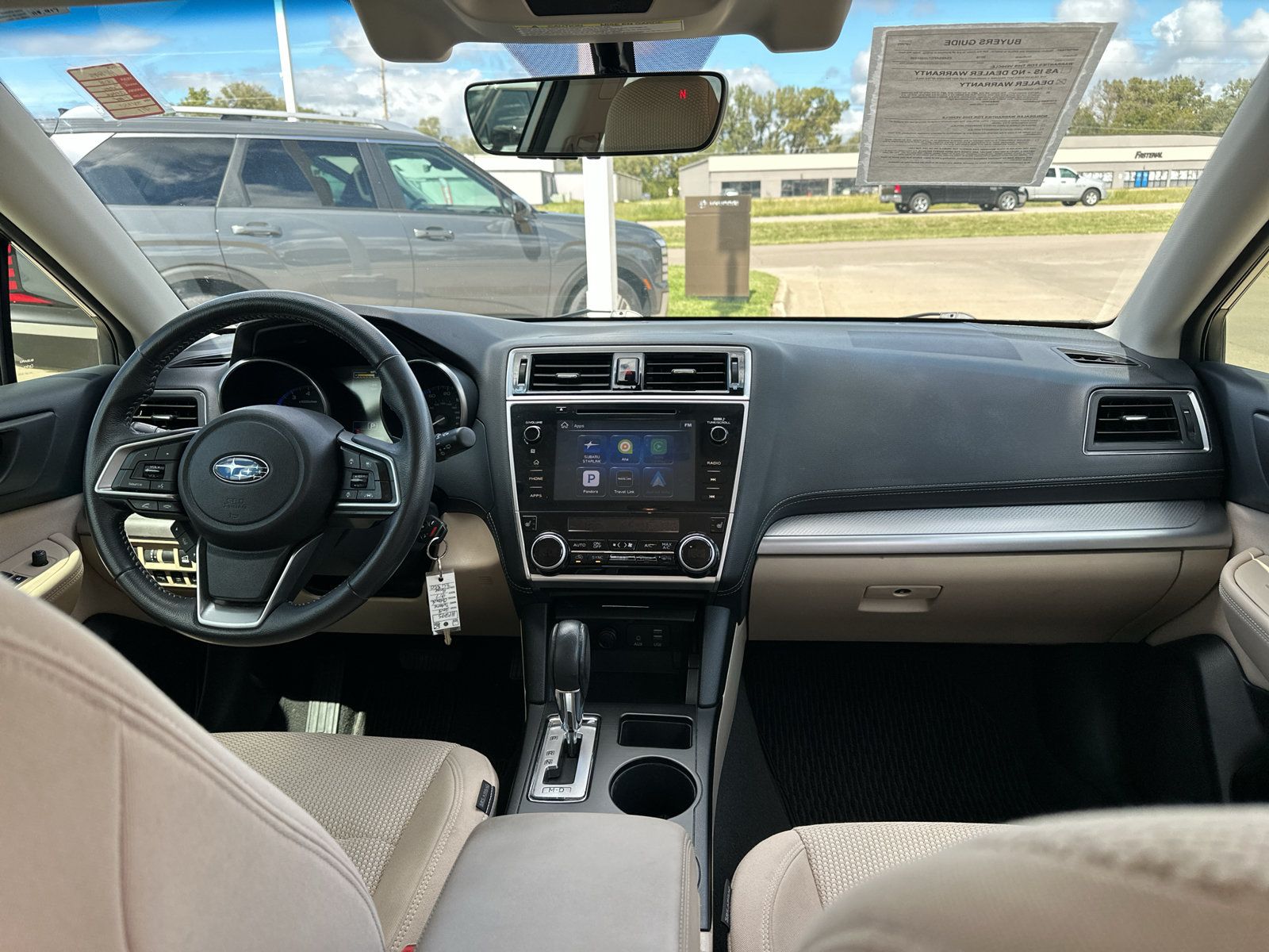 Used 2018 Subaru Outback 2.5i Premium AWD/4WD image 3