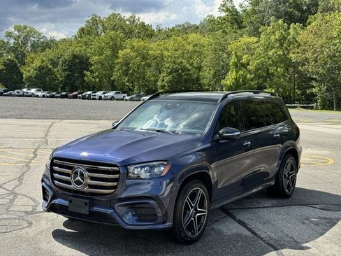 Used 2024 Mercedes-Benz GLS 450 GLS 450 w/ AMG Line Exterior image 1