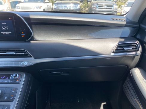 Used 2021 Hyundai Palisade Limited FWD image 21