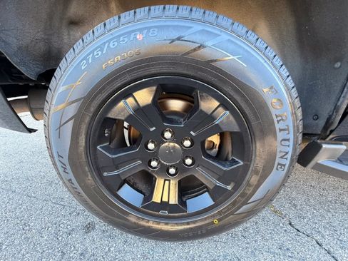 Used 2018 Chevrolet Tahoe LT RWD image 34