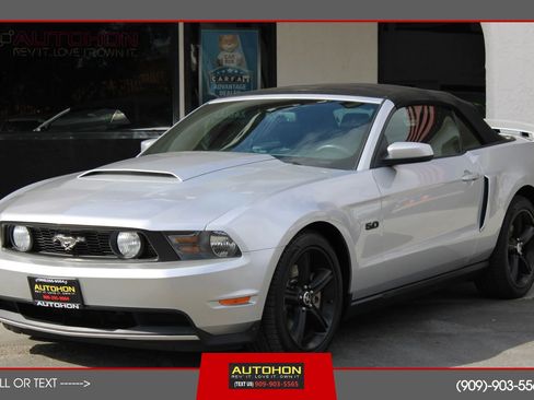 Used 2011 Ford Mustang GT Premium RWD image 1