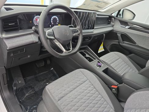 New 2026 Volkswagen Tiguan S FWD image 15