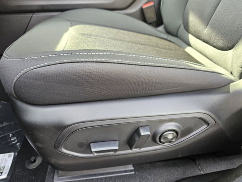 New 2025 Jeep Grand Cherokee L Laredo image 20