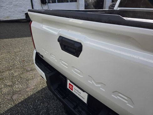 Certified 2025 Toyota Tacoma SR5 image 17