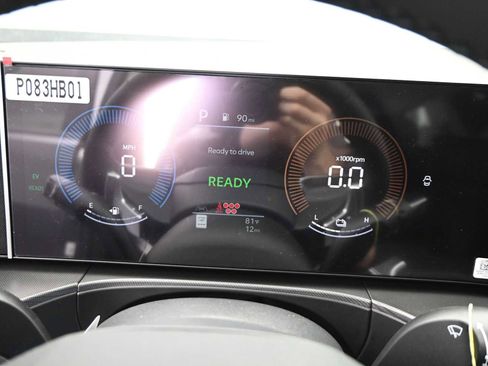 New 2026 Hyundai Santa Fe SE image 16