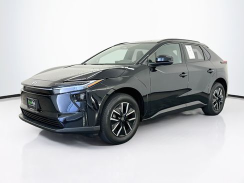 Used 2026 Toyota bZ AWD/4WD image 3