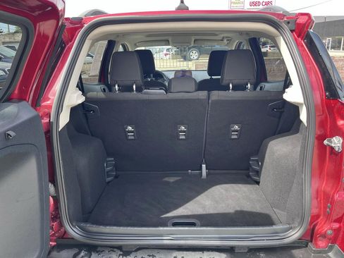 Used 2021 Ford EcoSport SE FWD image 11
