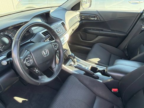 Used 2013 Honda Accord Sport image 5