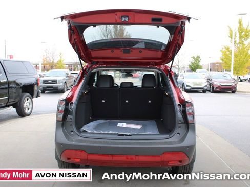 New 2026 Nissan Kicks SR w/ Cold Weather Package image 6