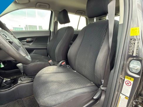 Used 2010 Scion xD image 12
