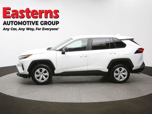 Used 2024 Toyota RAV4 LE image 59