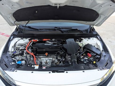 Used 2018 Honda Accord Hybrid image 30