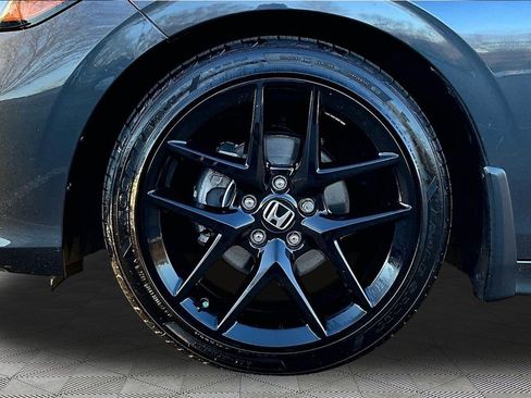 Certified 2025 Honda Civic Sport image 21