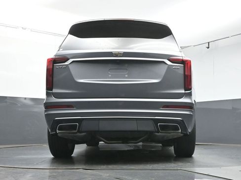 Used 2021 Cadillac XT6 Premium Luxury image 37