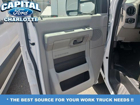 New 2027 Ford E-350 and Econoline 350 Super Duty w/ Power Equipment Group RWD image 5