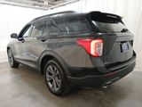 Certified 2023 Ford Explorer XLT w/ Equipment Group 202A image 4