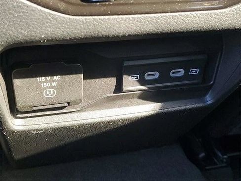 New 2026 Jeep Grand Cherokee Altitude AWD/4WD image 12
