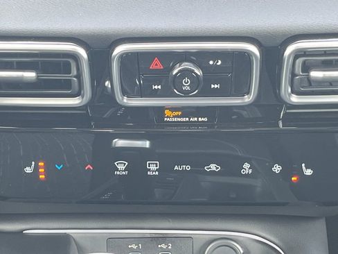 New 2026 Nissan Sentra SV w/ SV Convenience Package FWD image 27