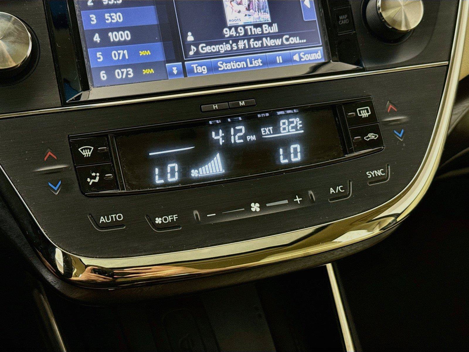 Used 2016 Toyota Avalon XLE Premium FWD image 25