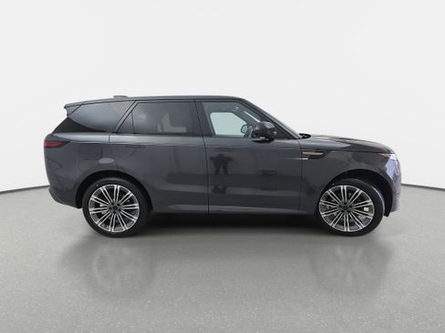 New 2026 Land Rover Range Rover Sport Dynamic SE image 4