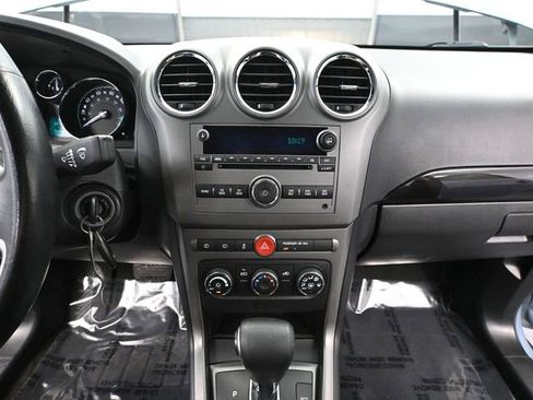 Used 2014 Chevrolet Captiva Sport LS image 28