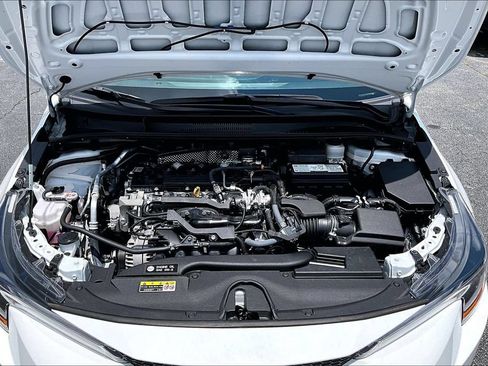 Used 2024 Toyota Corolla LE FWD image 30