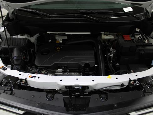 New 2026 Chevrolet Equinox LT w/ Safety and Technology Package image 38