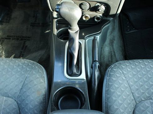 Used 2004 GMC Envoy XUV SLE w/ 1SB Preferred Equipment Group image 18