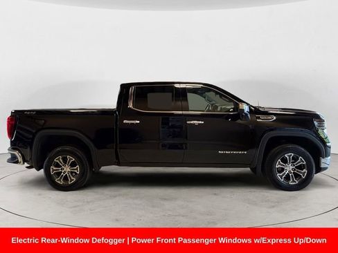 Used 2025 GMC Sierra 1500 SLT AWD/4WD image 7