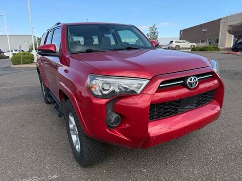 Used 2021 Toyota 4Runner SR5 Premium w/ Moonroof Package AWD/4WD image 3