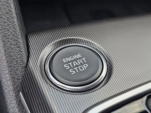 New 2026 Kia Sportage SX image 22