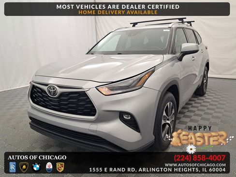 Used 2021 Toyota Highlander XLE image 1