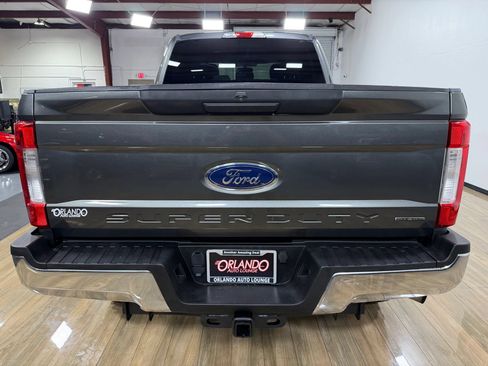 Used 2018 Ford F250 XLT w/ Snow Plow Prep Package AWD/4WD image 7