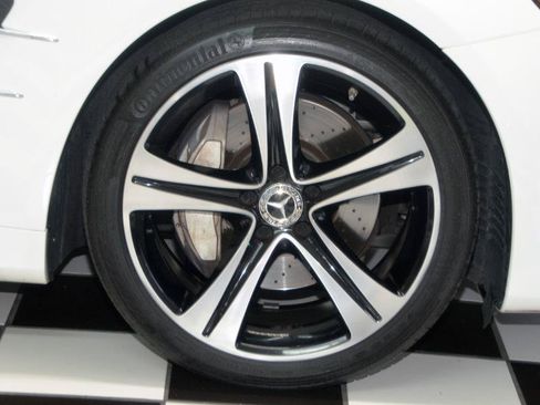 Used 2019 Mercedes-Benz SL 450 image 15