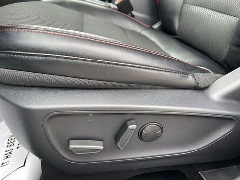 Used 2025 Ford Escape ST-Line Select image 14