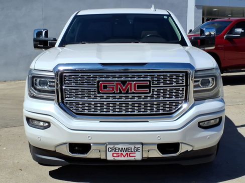 Used 2017 GMC Sierra 1500 Denali w/ Denali Ultimate Package AWD/4WD image 33