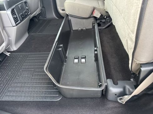 Used 2018 Ford F150 XLT w/ Equipment Group 302A Luxury image 11