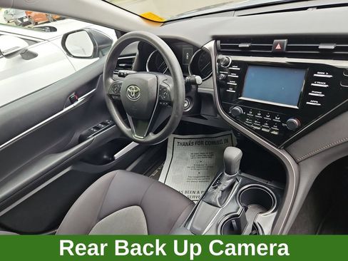 Used 2019 Toyota Camry LE FWD image 8