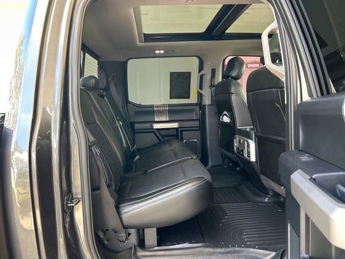 Used 2017 Ford F250 Lariat w/ Lariat Ultimate Package image 28