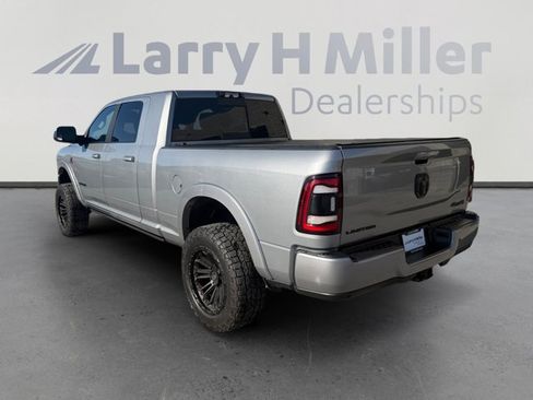 Used 2021 RAM 3500 Limited AWD/4WD image 3
