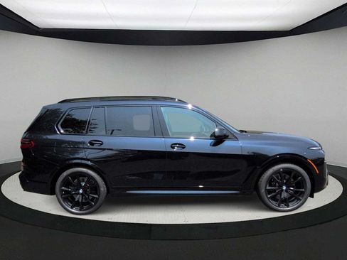 New 2027 BMW X7 xDrive40i w/ Executive Package AWD/4WD image 9