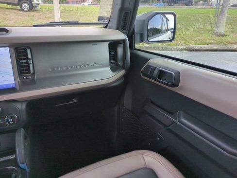 Used 2024 Ford Bronco Wildtrak AWD/4WD image 17