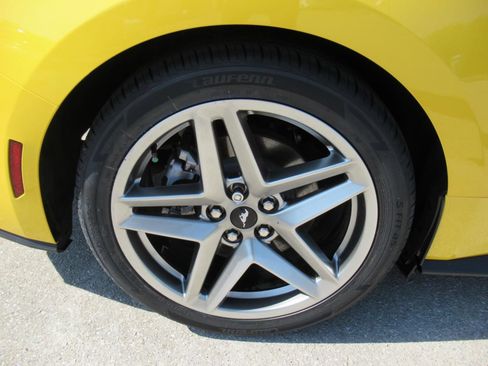 Used 2024 Ford Mustang Premium RWD image 8