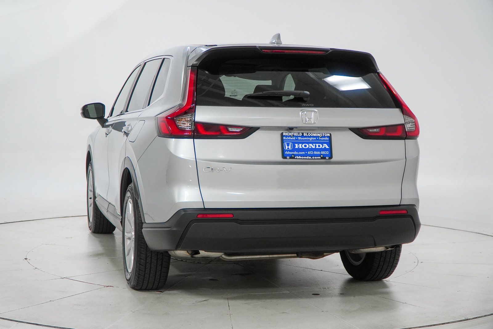 Used 2024 Honda CR-V EX image 8
