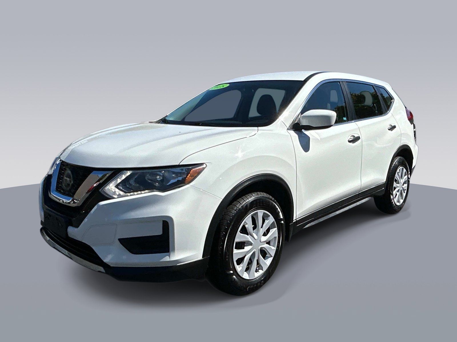Used 2018 Nissan Rogue S AWD/4WD image 7