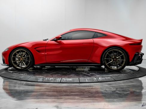 Used 2019 Aston Martin V8 Vantage Coupe image 6