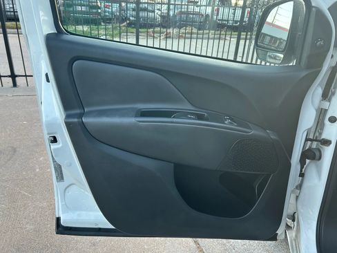 Used 2020 RAM ProMaster City Tradesman SLT image 12