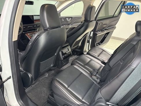 Used 2021 Lincoln Aviator Reserve w/ Elements Package Plus image 25
