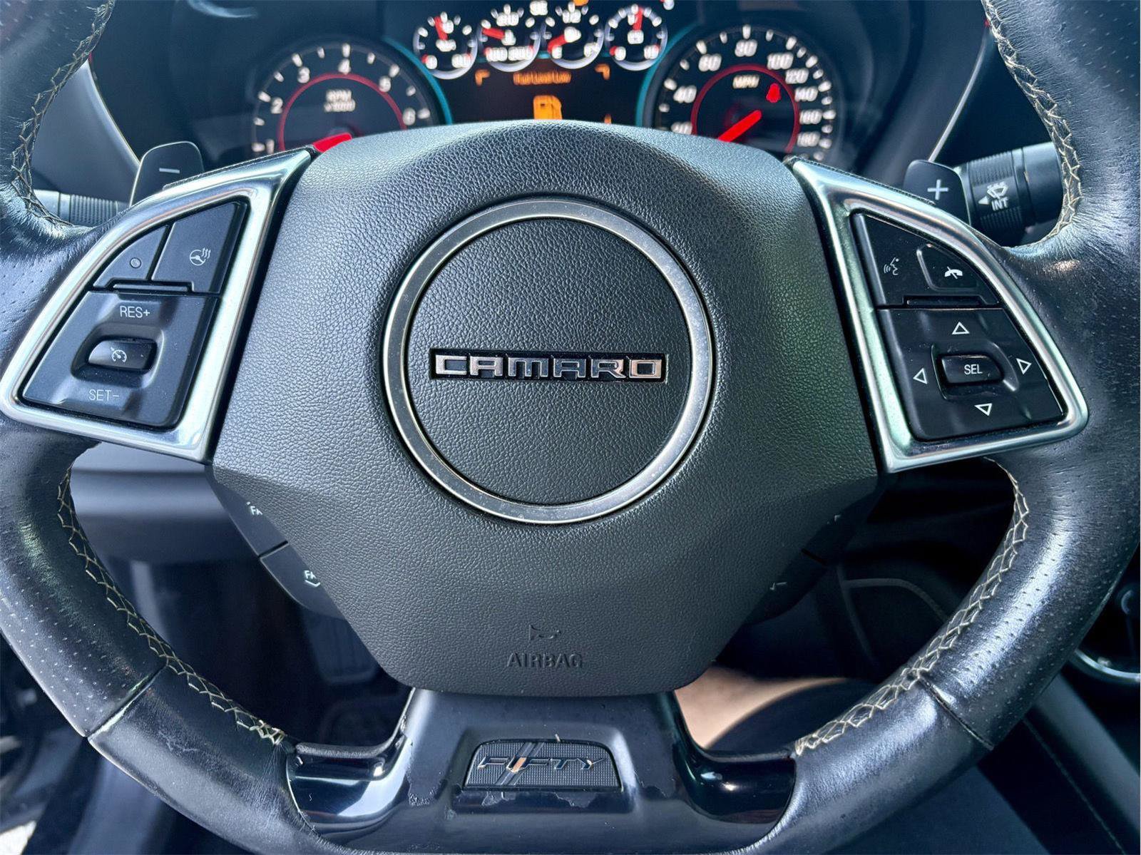 Used 2017 Chevrolet Camaro SS RWD image 18