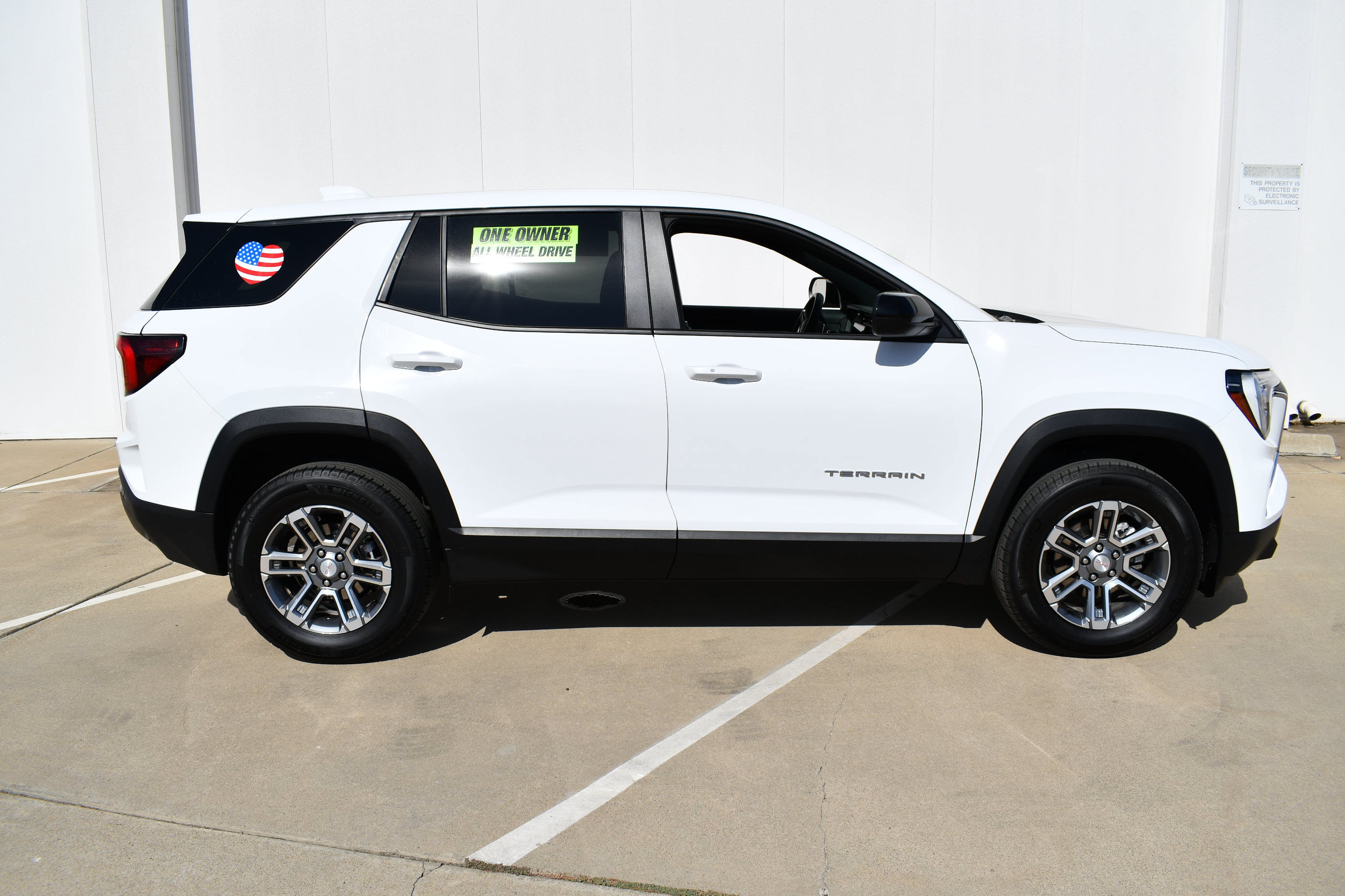 Used 2026 GMC Terrain Elevation AWD/4WD image 4